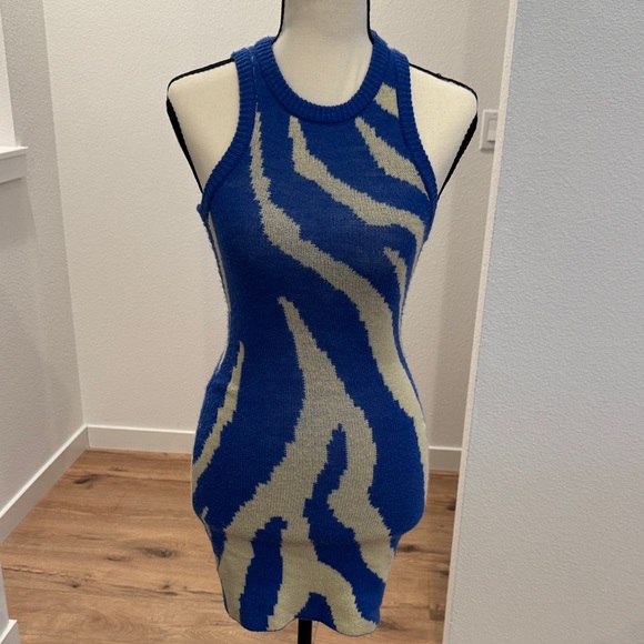 Princess Polly Blue and Cream Sleeveless Knit Dress - Picture 2 of 10